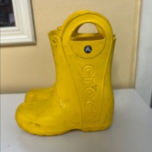 Crocs Kids Yellow Rain Boots size 1